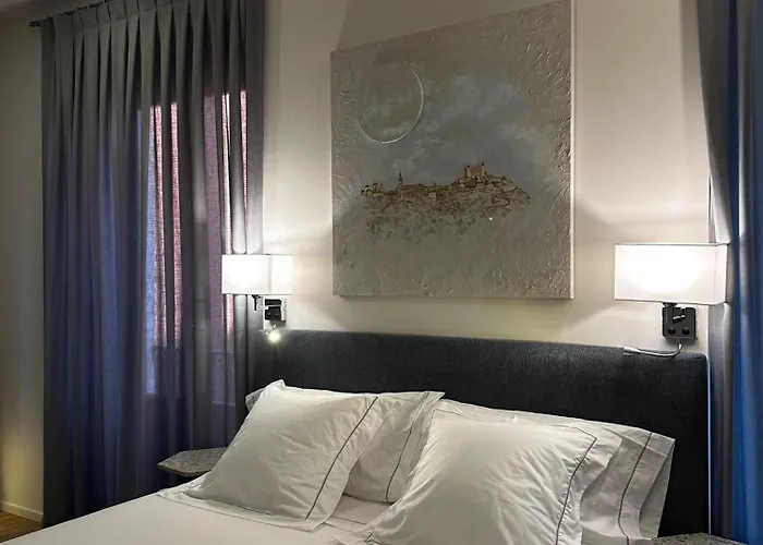 San Gines Self Check-in Inn *