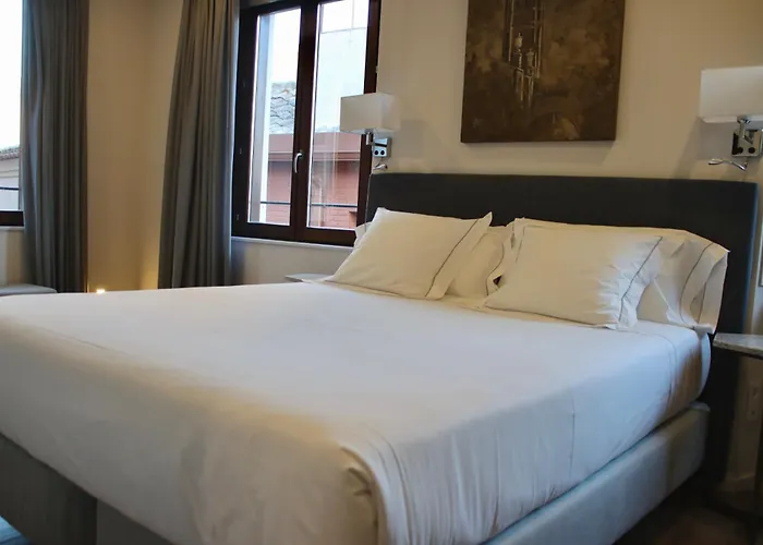 San Gines Self Check-in Inn *