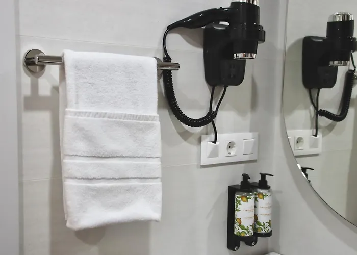 Inn San Gines Self Check-in Toledo